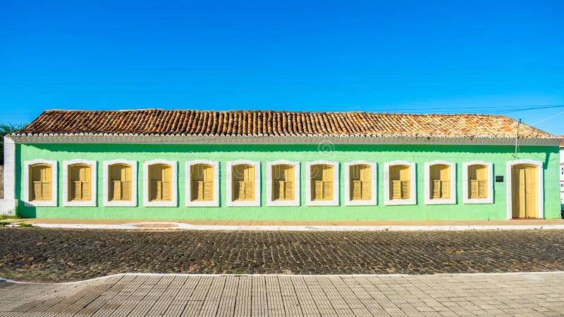 Fachada do Solar das 12 Janelas, sede do Instituto Histórico de Oeiras